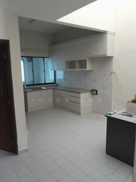 1-storey Terraced House for Rent in Taman Johor Jaya (Johor Bahru) - Joyce Eng - Kitchen - PropertyGuru.com.my