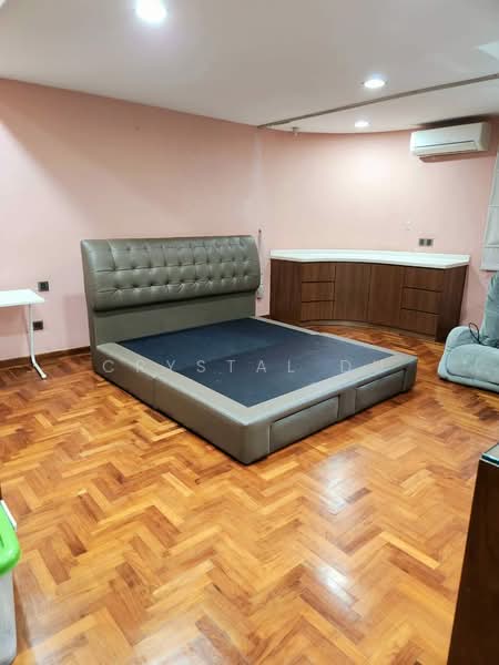 Kondominium untuk Dijual di Petrie Condominium - Crystal Du - PropertyGuru.com.my