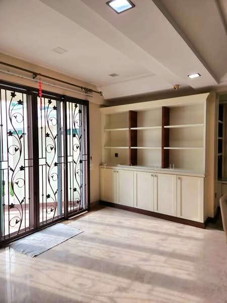 Kondominium untuk Dijual di Petrie Condominium - Crystal Du - PropertyGuru.com.my
