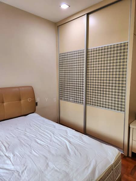 Kondominium untuk Dijual di Petrie Condominium - Crystal Du - PropertyGuru.com.my