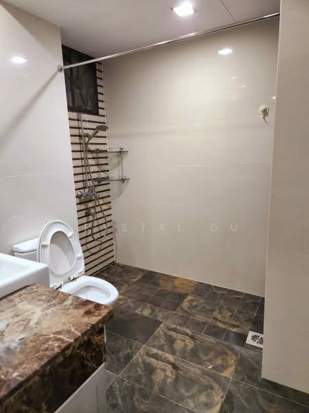 Kondominium untuk Dijual di Petrie Condominium - Crystal Du - PropertyGuru.com.my