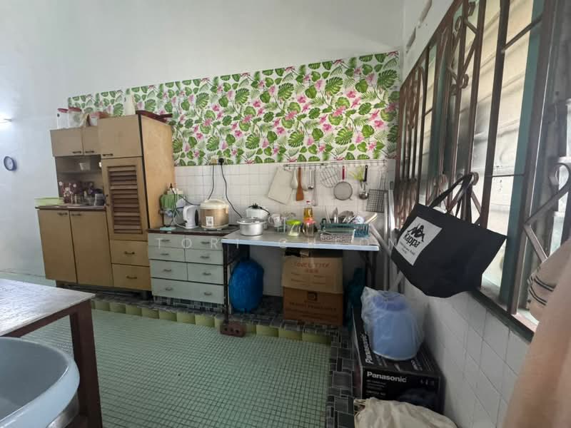 Rumah Teres 1 Tingkat untuk Dijual di Johor Bahru (Johor) - Tori Cheon - Kitchen - PropertyGuru.com.my
