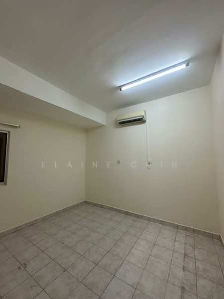 2-storey Terraced House for Rent in Bukit Rahman Putra (Sungai Buloh) - Elaine Chin - Interior - PropertyGuru.com.my