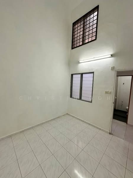 Rumah Teres 1 Tingkat untuk Dijual di Taman Universiti (Skudai) - Christin Goh - PropertyGuru.com.my
