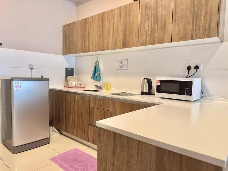 Kediaman Servis untuk Dijual di Bell Suites - Lucus Goh - Kitchen - PropertyGuru.com.my