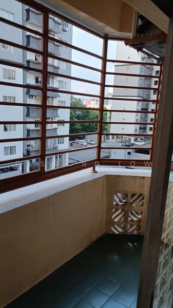 Kondominium untuk Disewa di Midah Ria Condominium - Desmond Low - Balcony - PropertyGuru.com.my