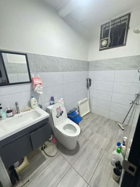 Rumah Bandar untuk Dijual di Johor Bahru (Johor) - Sharon Ng - Bathroom - PropertyGuru.com.my
