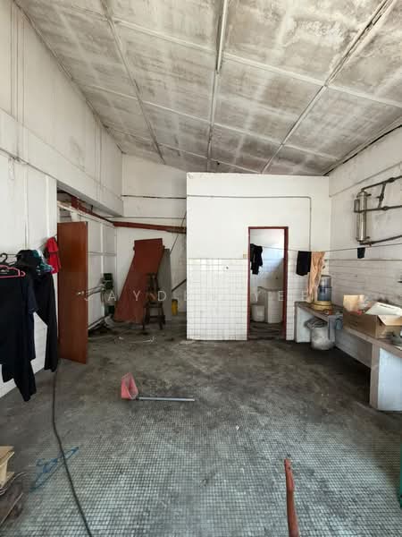 Shop / Office for Sale in Jalan Klang Lama (Old Klang Road) (Kuala Lumpur) - Jayden Yee - Interior - PropertyGuru.com.my
