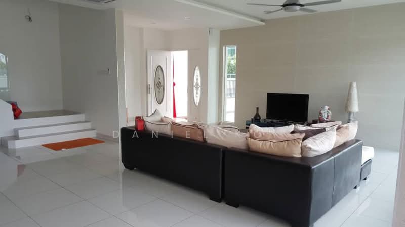 Rumah Berkembar untuk Dijual di Ambang Botanic 2 (Klang) - Daniel Kok - Living Room - PropertyGuru.com.my