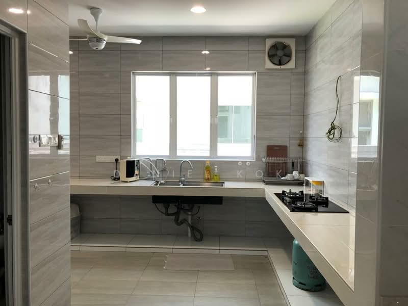 Rumah Berkembar untuk Dijual di Ambang Botanic 2 (Klang) - Daniel Kok - Kitchen - PropertyGuru.com.my