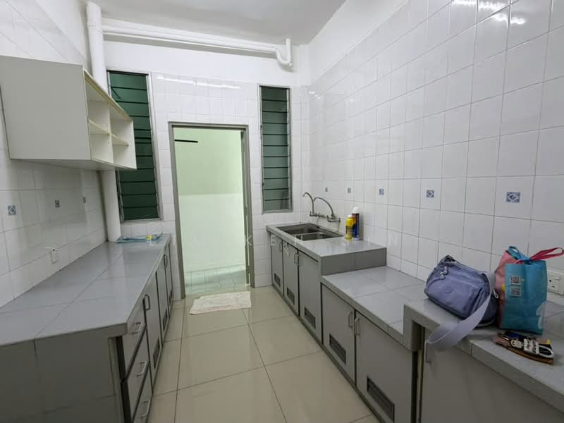 Condominium for Rent at Leader Garden - Lim Keh Sin - Kitchen - PropertyGuru.com.my