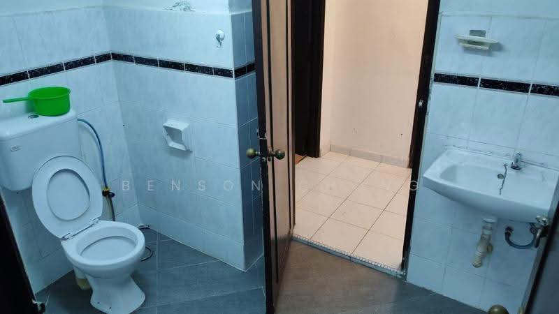 Apartment for Rent at Seri Mutiara Apartment - Benson Chong - Bathroom - PropertyGuru.com.my