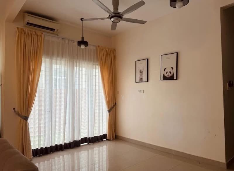 Semi-Detached House for Rent in Pelindung Heights (Kuantan) - Jyn Yap - Living Room - PropertyGuru.com.my