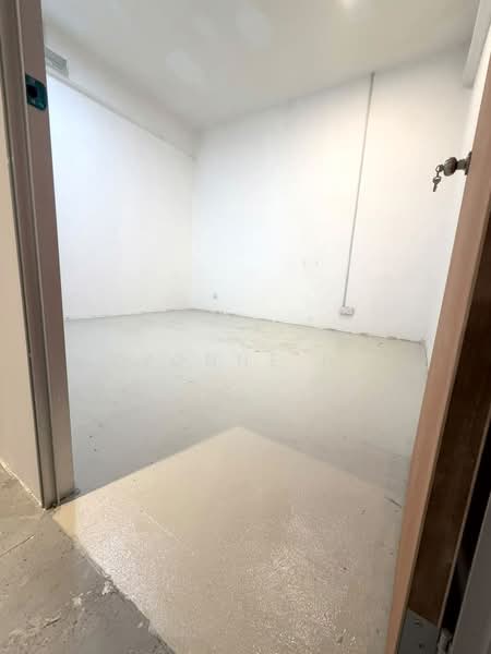 Shop / Office for Rent in Taman Equine (Seri Kembangan) - Yvonne Ho - Interior - PropertyGuru.com.my