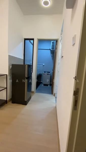 Servis Apartment untuk Disewa di The Grand Subang Jaya SS15 - Thanap Priyaa - Corridor - PropertyGuru.com.my