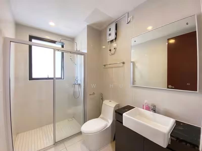 Condominium for Rent at Royal Strand @ Country Garden Danga Bay - Siew Hui - PropertyGuru.com.my