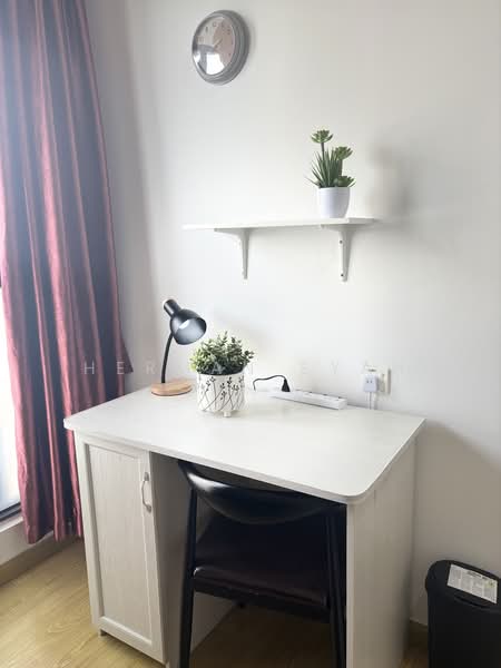 Condominium for Rent at Amberside @ Country Garden Danga Bay - Herman Syah - Study - PropertyGuru.com.my