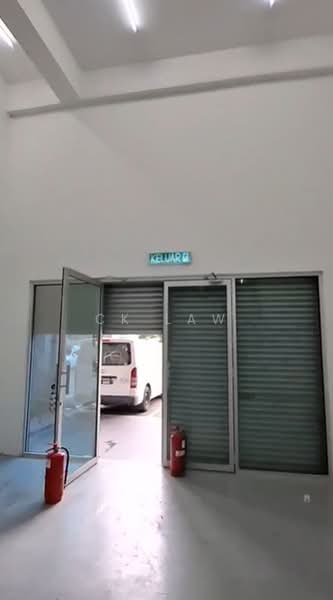 Shop for Rent in Bandar Rinching (Semenyih) - CK Law - Entrance - PropertyGuru.com.my