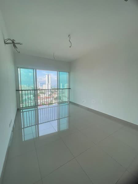Kondominium untuk Dijual di Setia Sky Ville - Simon Ooi - Balcony - PropertyGuru.com.my