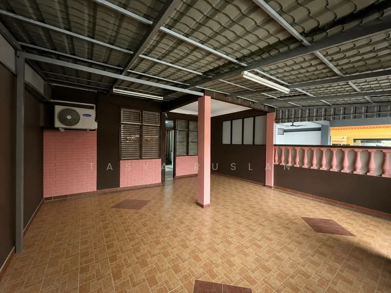 Rumah Teres 1 Tingkat untuk Dijual di Taman Jasa Utama (Selayang) - Tasya Ruslan - PropertyGuru.com.my