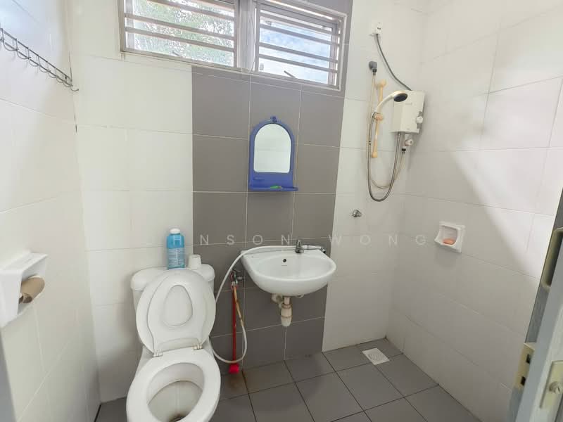 Rumah Teres 2 Tingkat untuk Disewa di Taman Nusa Sentral (Iskandar Puteri (Nusajaya)) - Johnson Wong - Bathroom - PropertyGuru.com.my