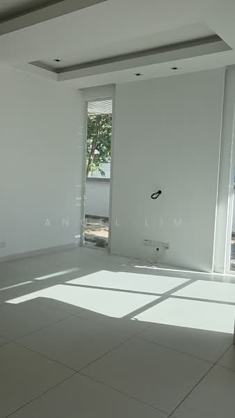 Semi-Detached House for Sale in Bandar Damansara Perdana (Damansara Perdana) - Angel Lim - Living Room - PropertyGuru.com.my