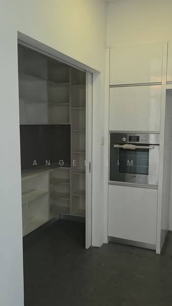 Semi-Detached House for Sale in Bandar Damansara Perdana (Damansara Perdana) - Angel Lim - Wet Kitchen 2 - PropertyGuru.com.my
