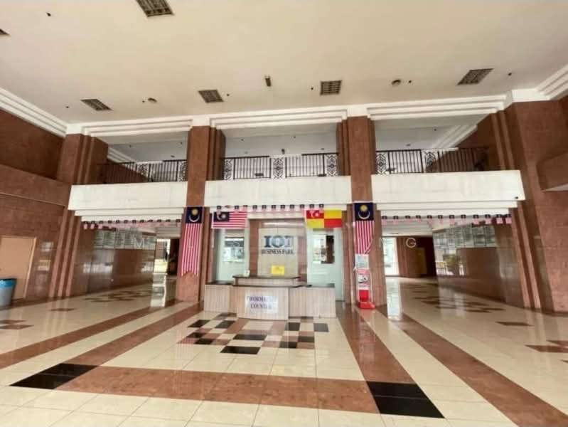 Kedai / Pejabat untuk Disewa di Bandar Puteri Puchong (Puchong) - Melissa Ting - Entrance - PropertyGuru.com.my