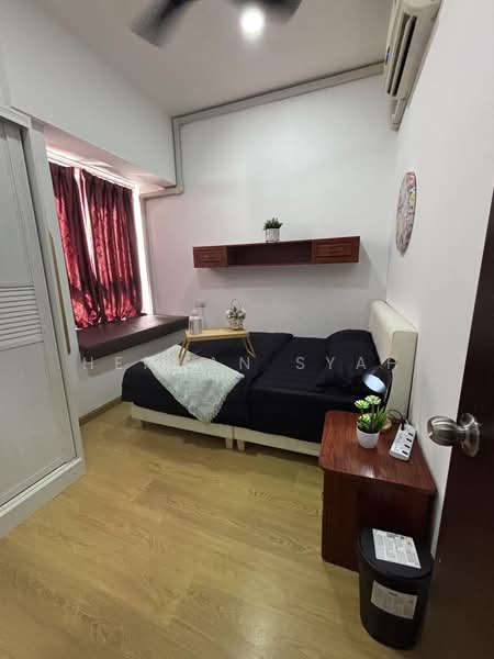 Condominium for Rent at Amberside @ Country Garden Danga Bay - Herman Syah - Bedroom - PropertyGuru.com.my