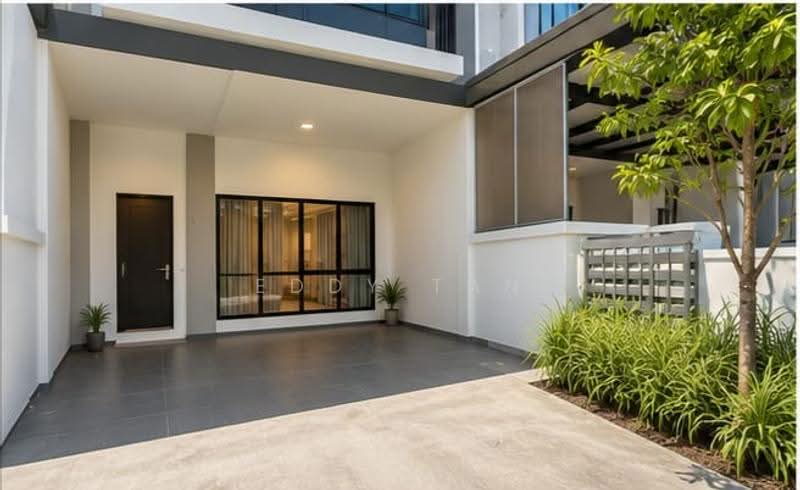 Rumah Teres 2-Tingkat untuk Dijual di Bukit Indah (Iskandar Puteri (Nusajaya)) - Eddy Tan - Exterior - PropertyGuru.com.my