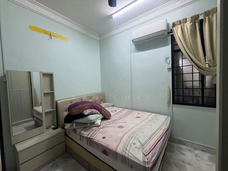 Rumah Teres 1 Tingkat untuk Dijual di Taman Skudai Baru (Skudai) - Sam Chai - Bedroom - PropertyGuru.com.my