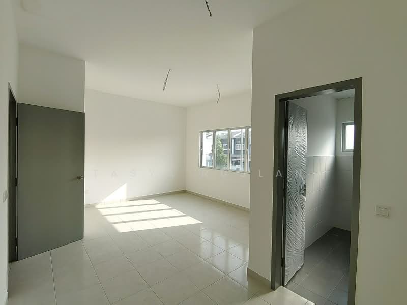 2-storey Terraced House for Sale in Kuala Selangor (Selangor) - Tasya Ruslan - PropertyGuru.com.my