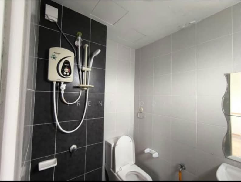Pangsapuri untuk Disewa di D'Cerrum Apartment - Irene Looi - Bathroom - PropertyGuru.com.my