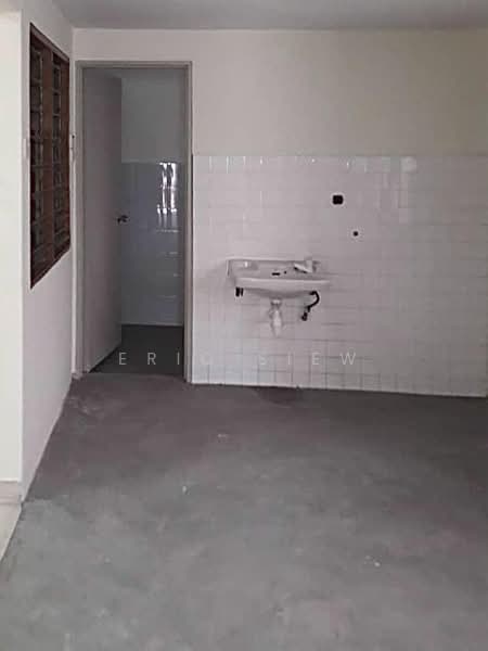 1-storey Terraced House for Sale in Seksyen 8 (Petaling Jaya) - Eric Siew - Interior - PropertyGuru.com.my