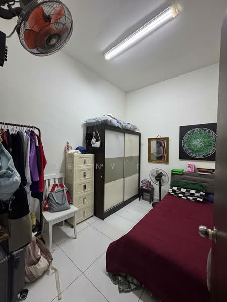 2-storey Terraced House for Sale in Taman Bestari Indah (Ulu Tiram) - Jenny Tee - Bedroom - PropertyGuru.com.my