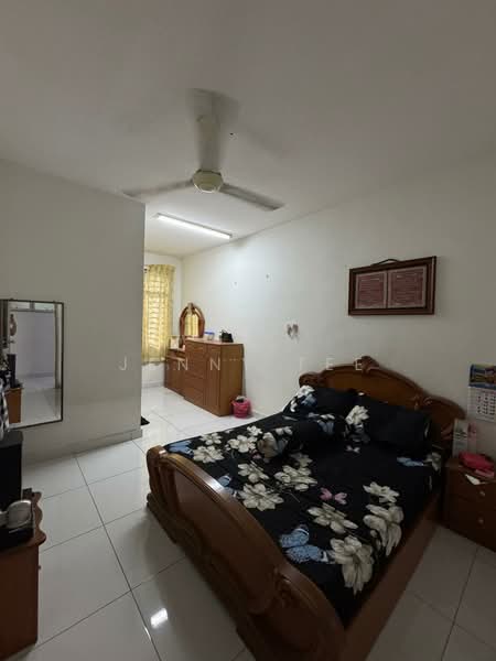 2-storey Terraced House for Sale in Taman Bestari Indah (Ulu Tiram) - Jenny Tee - PropertyGuru.com.my