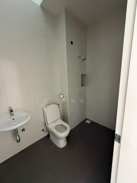 2-storey Terraced House for Sale in Eco Botanic (Iskandar Puteri (Nusajaya)) - Yucong . - Bathroom - PropertyGuru.com.my