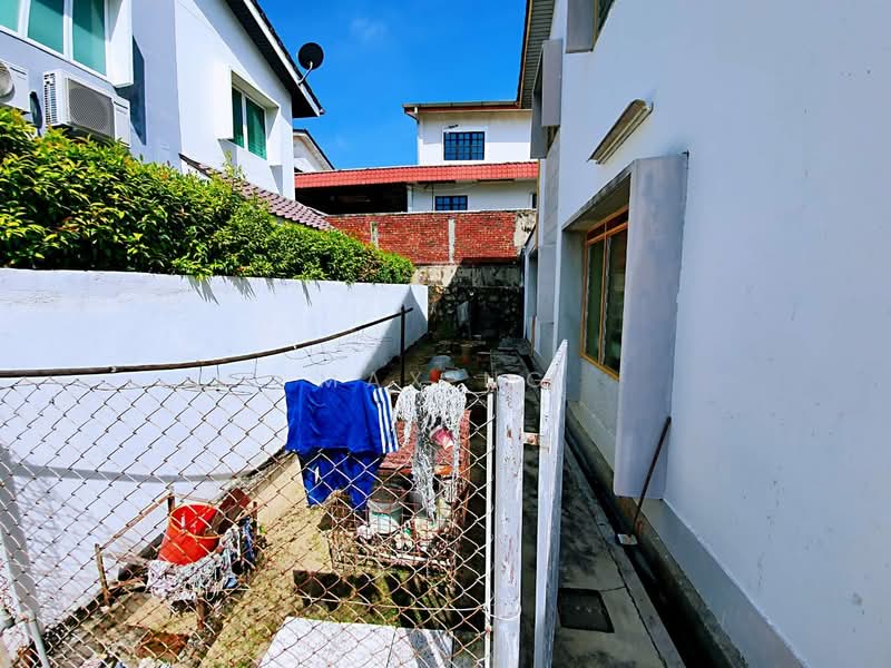 Semi-Detached House for Sale in Tanjung Tokong (Penang) - Max Ng - Exterior - PropertyGuru.com.my