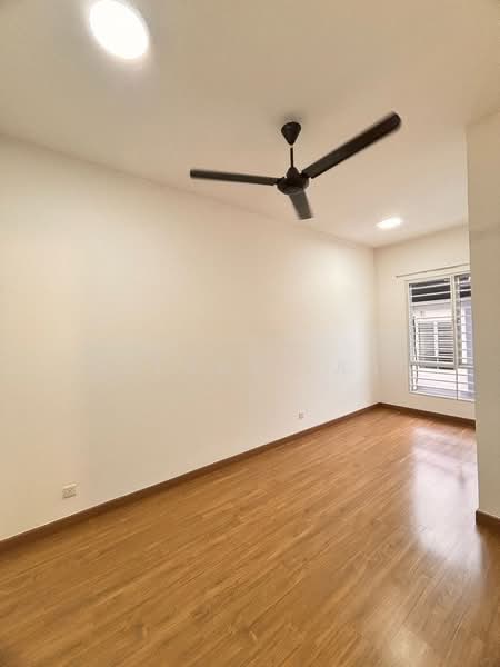 2-storey Terraced House for Sale in Kota Emerald (Rawang) - Tiffany Yang - Bedroom - PropertyGuru.com.my