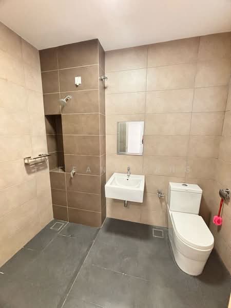 2-storey Terraced House for Sale in Kota Emerald (Rawang) - Tiffany Yang - Bathroom - PropertyGuru.com.my