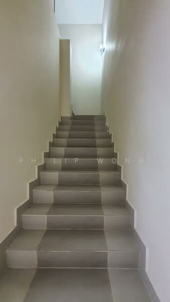 Rumah Teres 2 Tingkat untuk Dijual di Taman Equine (Seri Kembangan) - Philip Wong - Corridor - PropertyGuru.com.my