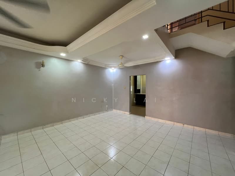 2-storey Terraced House for Sale in Kota Emerald (Rawang) - Nicky Lai - Living Room - PropertyGuru.com.my
