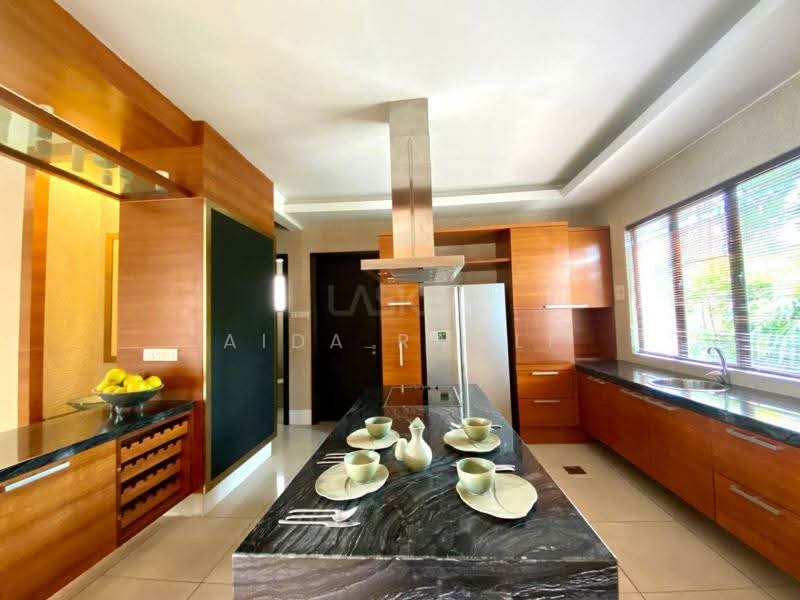 Bungalow for Sale in Country Heights (Kajang) - Aida Ramli - PropertyGuru.com.my