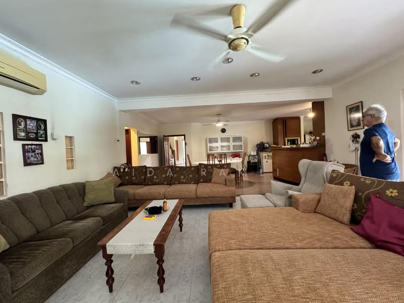 Bungalow for Sale in Country Heights (Kajang) - Aida Ramli - PropertyGuru.com.my