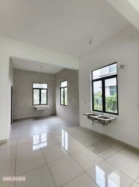 Rumah Berkembar untuk Dijual di Canary Garden (Klang) - Rylin Tan - Interior - PropertyGuru.com.my