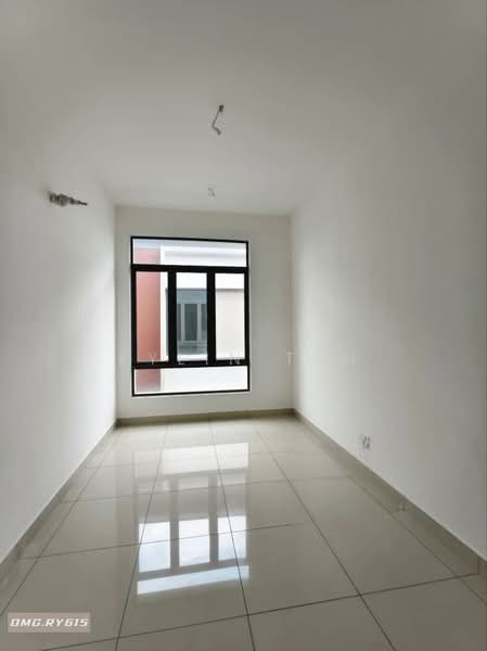 Rumah Berkembar untuk Dijual di Canary Garden (Klang) - Rylin Tan - Interior - PropertyGuru.com.my