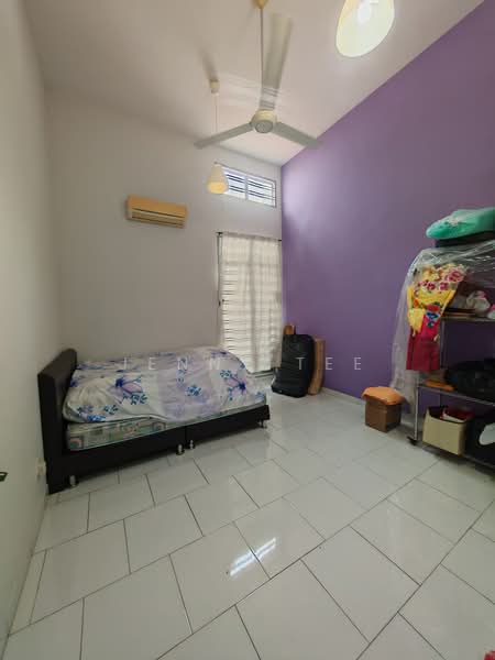 Rumah Teres 1 Tingkat untuk Disewa di Setia Eco Gardens (Gelang Patah) - Jenny Tee - Bedroom - PropertyGuru.com.my