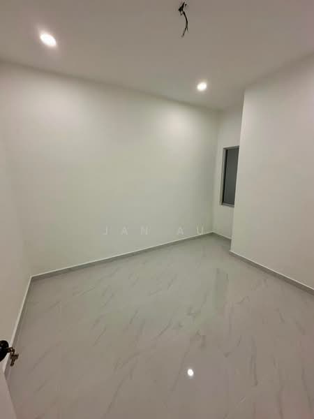 Rumah Teres 1 Tingkat untuk Dijual di Taman Megah Ria (Masai) - JAN AU - Interior - PropertyGuru.com.my