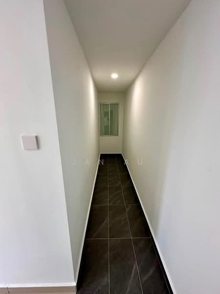 Rumah Teres 1 Tingkat untuk Dijual di Taman Megah Ria (Masai) - JAN AU - Corridor - PropertyGuru.com.my