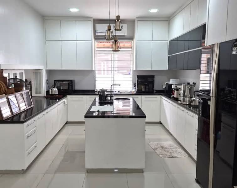 Rumah Banglo untuk Dijual di Cheras (Selangor) - Dyron Yong - Kitchen - PropertyGuru.com.my
